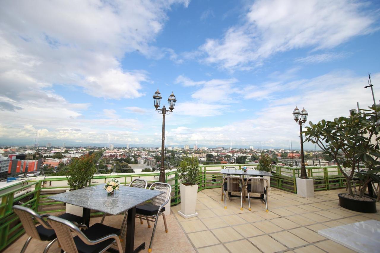 Leiview Hotel Чиангмай Экстерьер фото