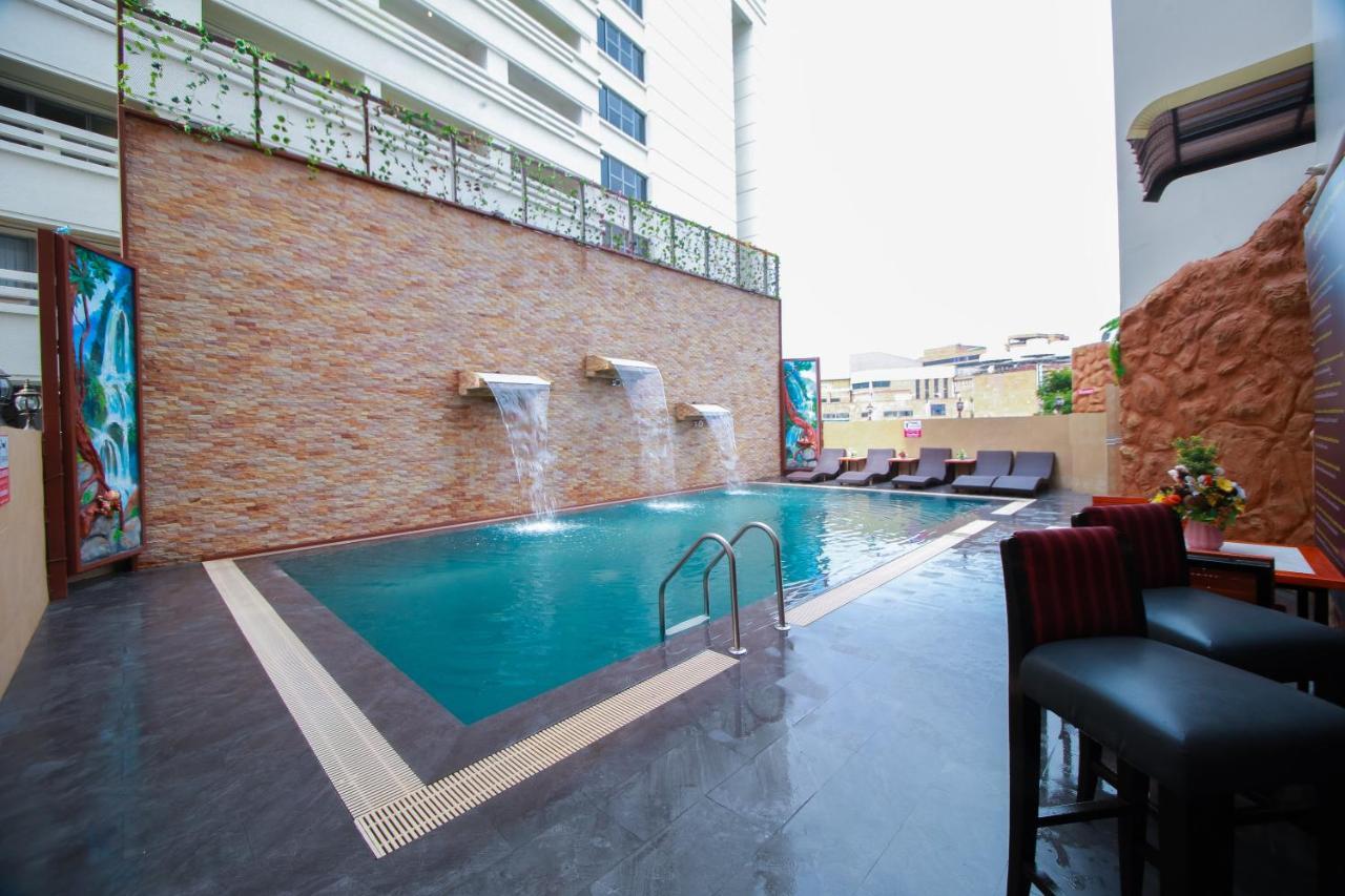 Leiview Hotel Чиангмай Экстерьер фото